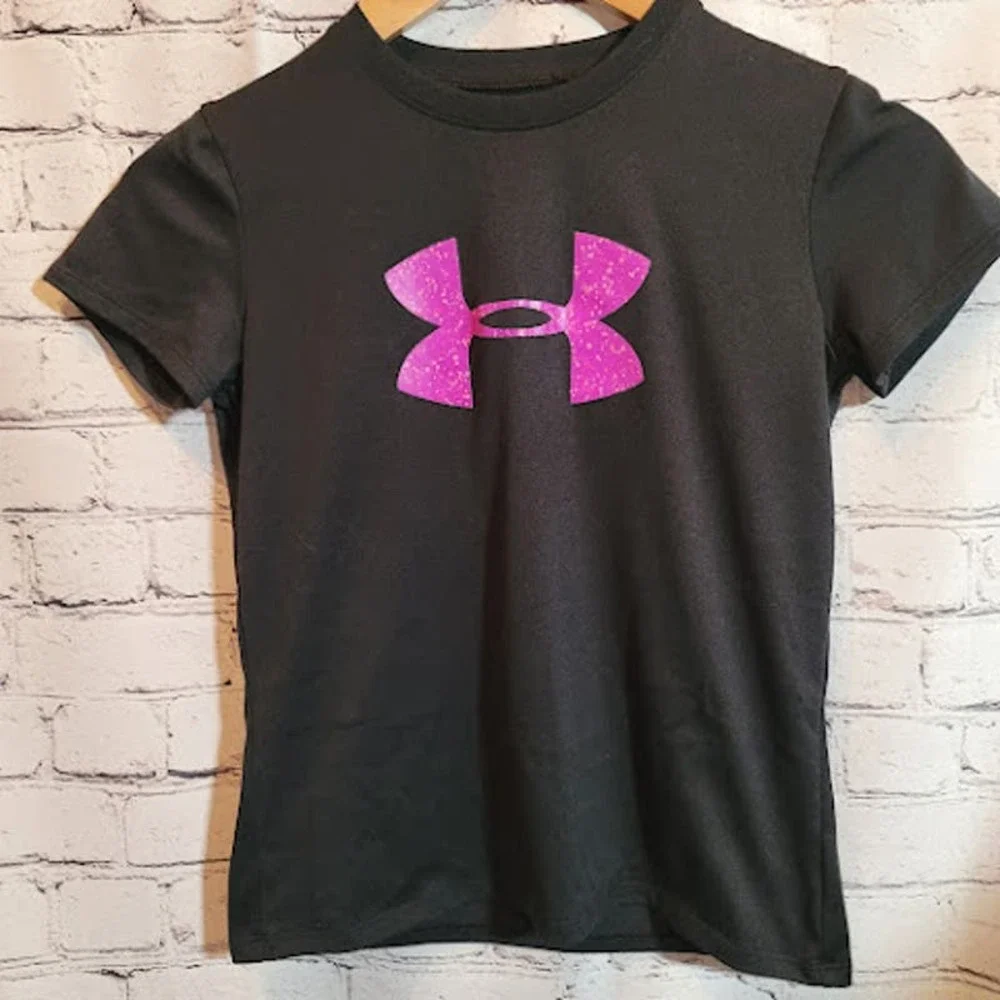 Under Armour Black top - Picture 1 of 3